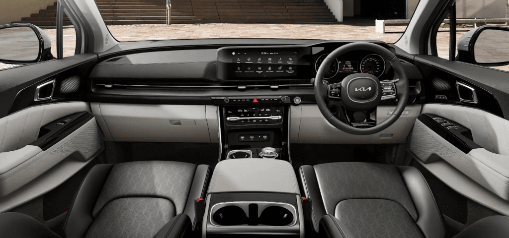 Luxury 1024x480 in Picture9 with Combined Chauffeured Cars