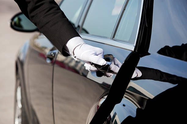 Luxury 136899346 in Istockphoto with Combined Chauffeured Cars
